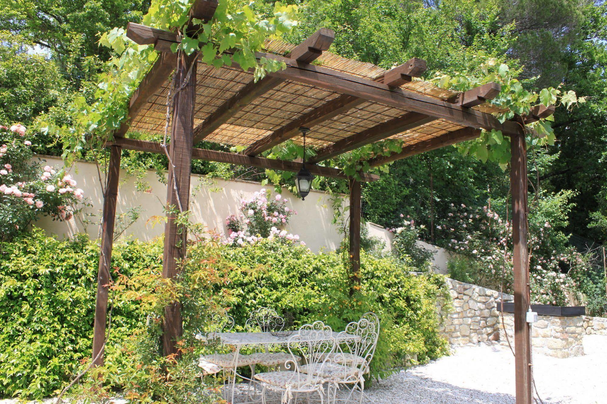Torre Del Falco Guest House Сполето Екстериор снимка